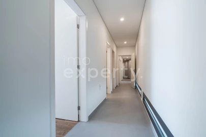 Moradia T3 para Venda em Estorãos