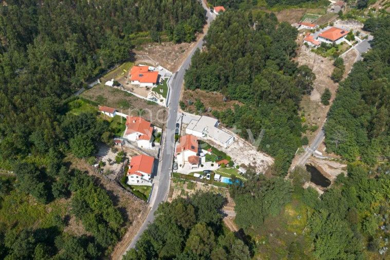 Moradia T3 para Venda em Estorãos Foto 29