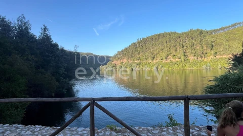 Moradia T5 para Venda em Figueiró dos Vinhos e Bairradas