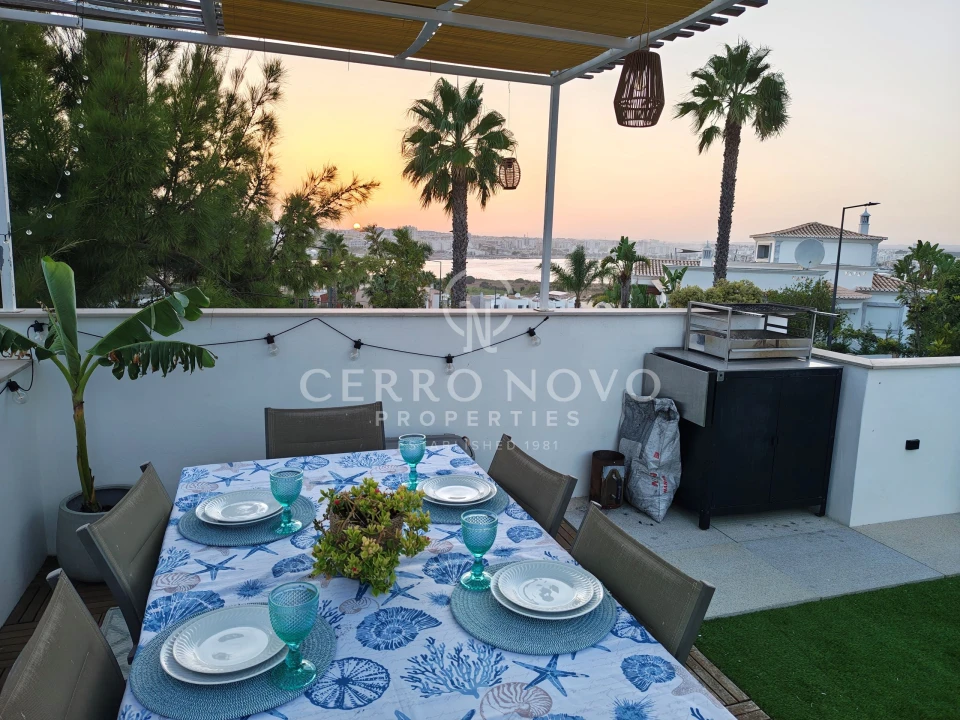 Apartamento T3 para Venda em Ferragudo Foto 32