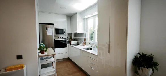 Apartamento T2 para Venda em Agualva e Mira-Sintra