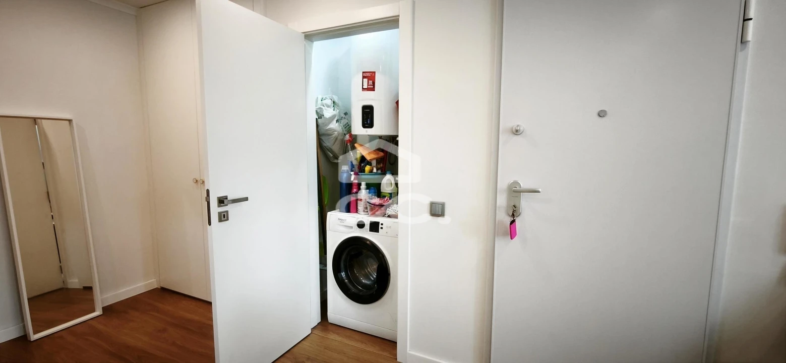 Apartamento T2 para Venda em Agualva e Mira-Sintra Foto 2
