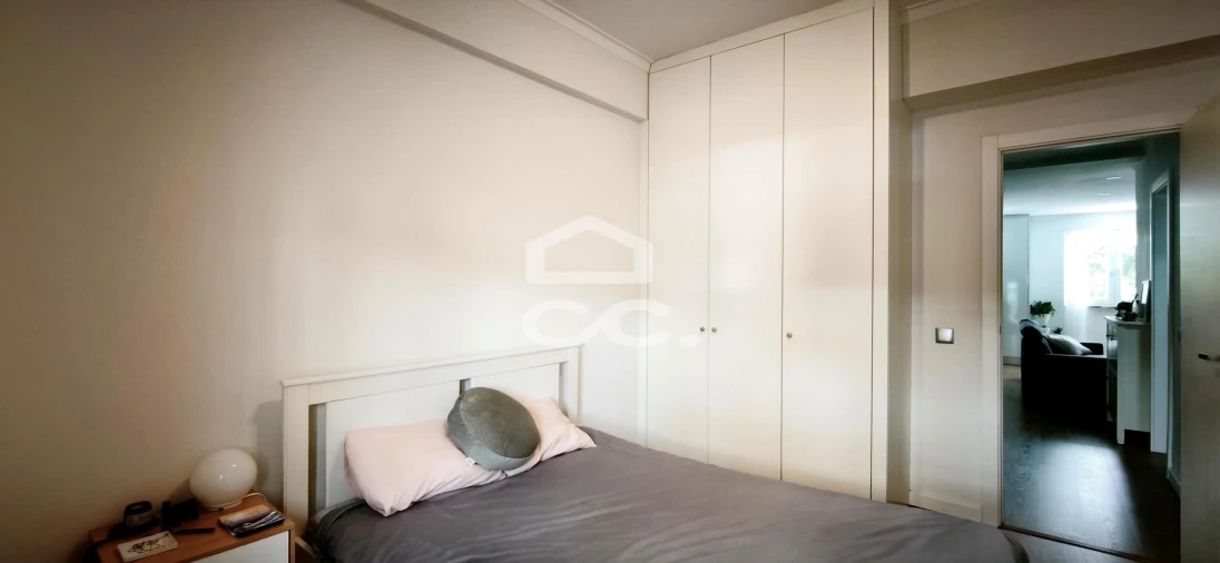 Apartamento T2 para Venda em Agualva e Mira-Sintra Foto 16