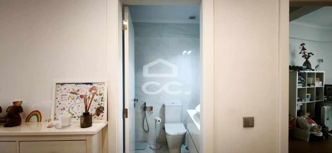 Apartamento T2 para Venda em Agualva e Mira-Sintra Foto 3