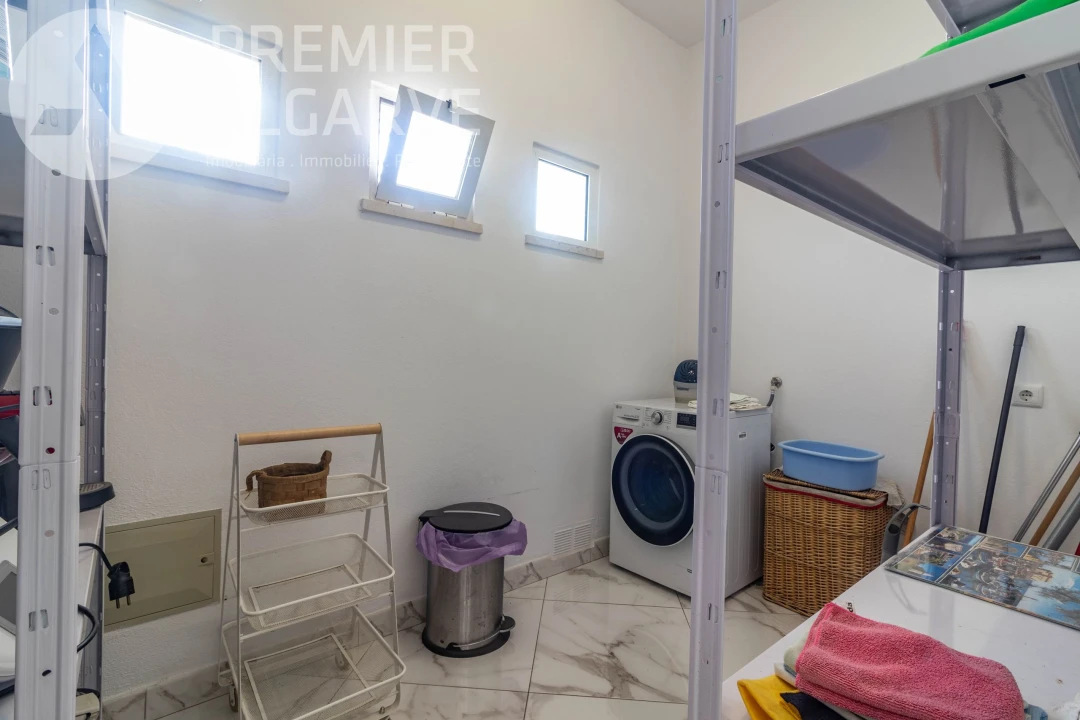 Moradia T4 para Venda em Albufeira e Olhos de Água Foto 41