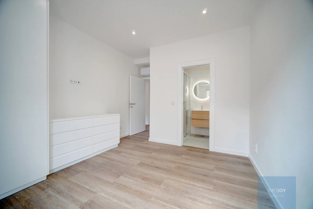 Apartamento T4 para Venda em Olivais Foto 14