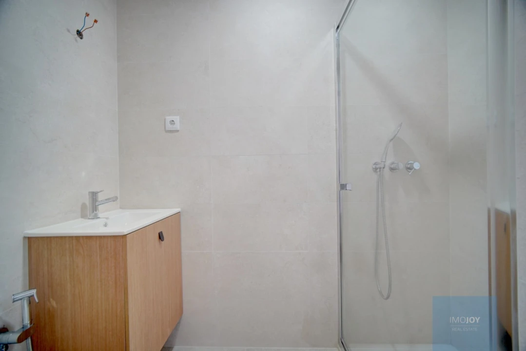 Apartamento T4 para Venda em Olivais Foto 17