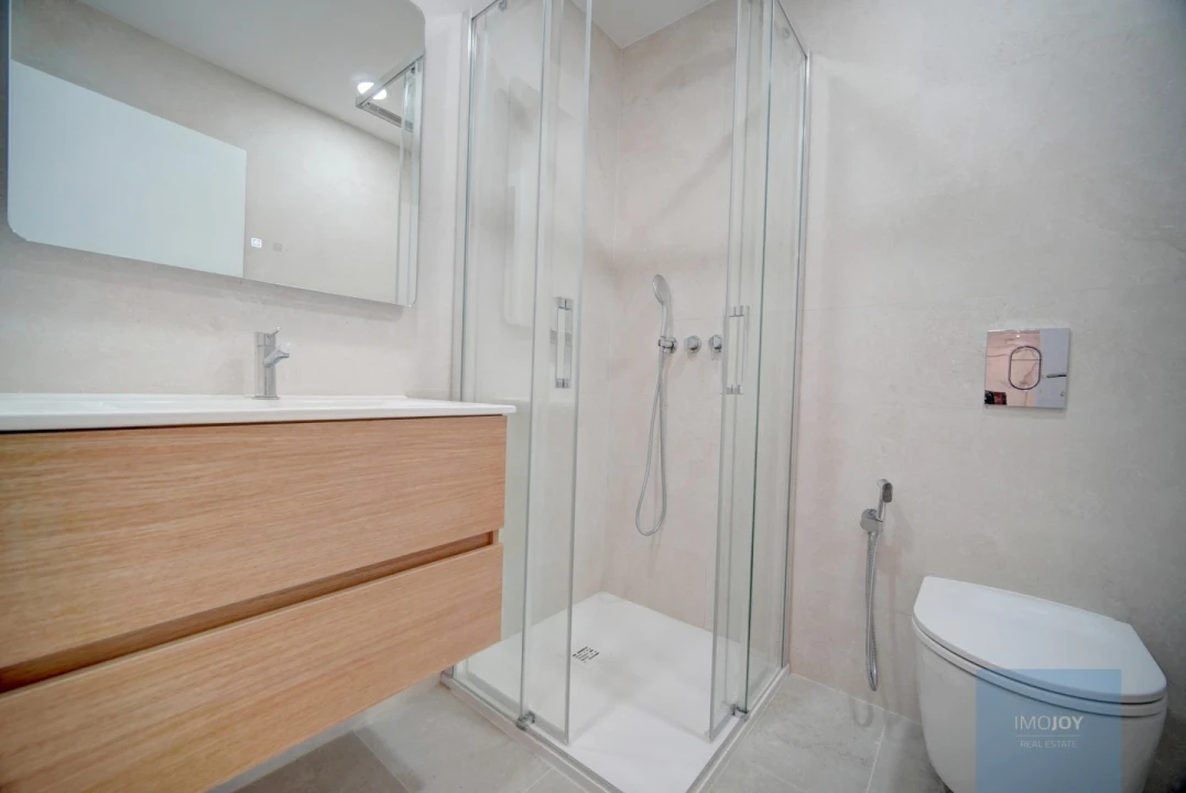 Apartamento T4 para Venda em Olivais Foto 23