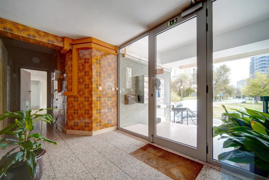 Apartamento T4 para Venda em Olivais Foto 25