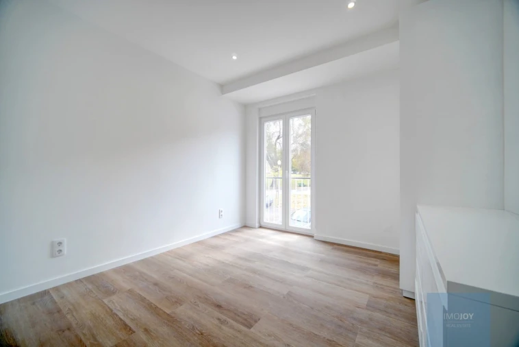 Apartamento T4 para Venda em Olivais Foto 12