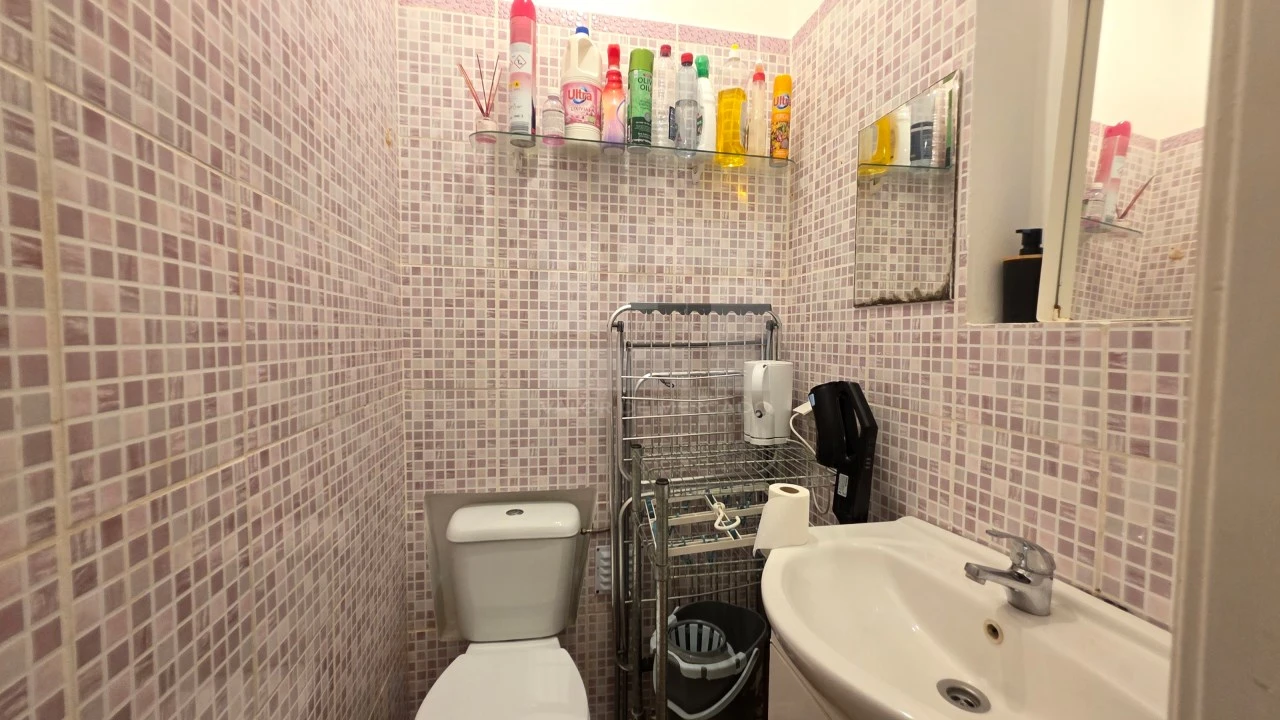 Apartamento T3 para Venda em Venteira Foto 19