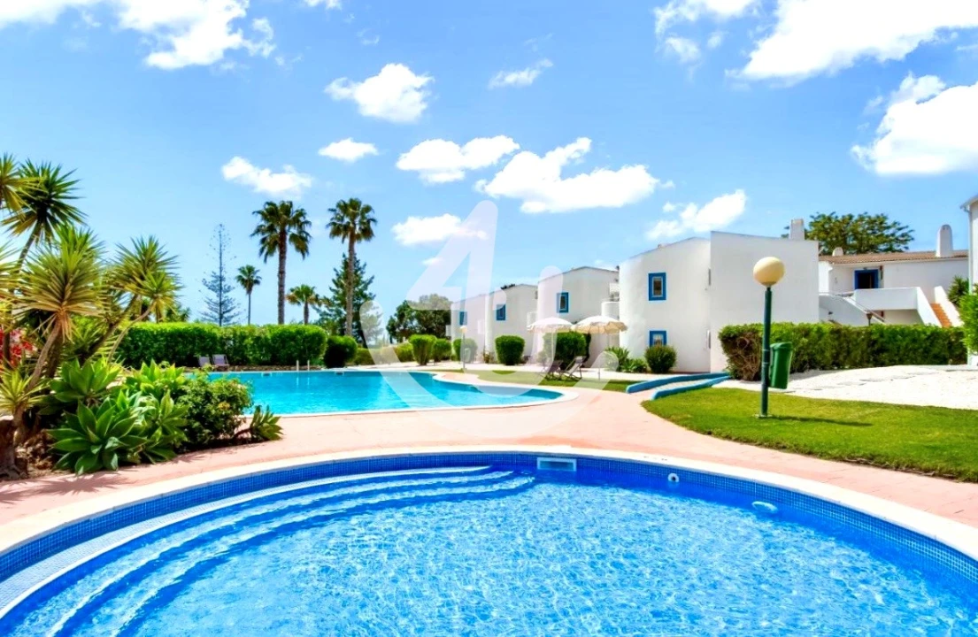 Apartamento T2 para Venda em Lagoa e Carvoeiro Foto 23