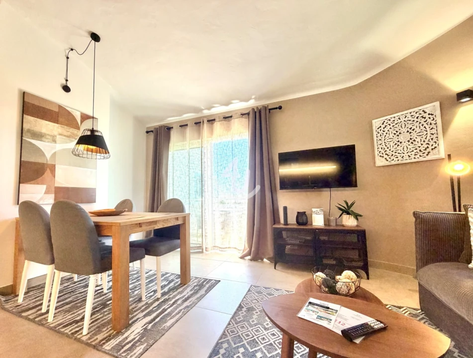 Apartamento T2 para Venda em Lagoa e Carvoeiro Foto 11