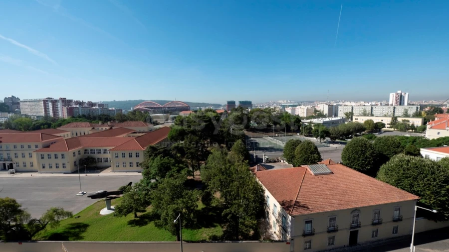 Apartamento T2 para Venda em Carnide