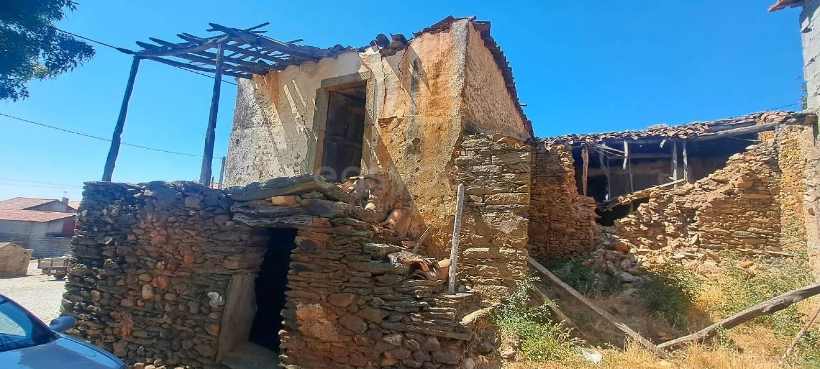 Moradia T1 para Venda em Mogadouro, Valverde, Vale de Porco e Vilar de Rei Foto 2