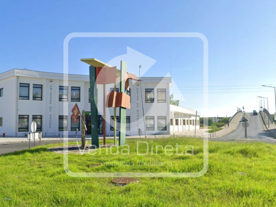 Loja para Venda em Baixa da Banheira e Vale da Amoreira Foto 19
