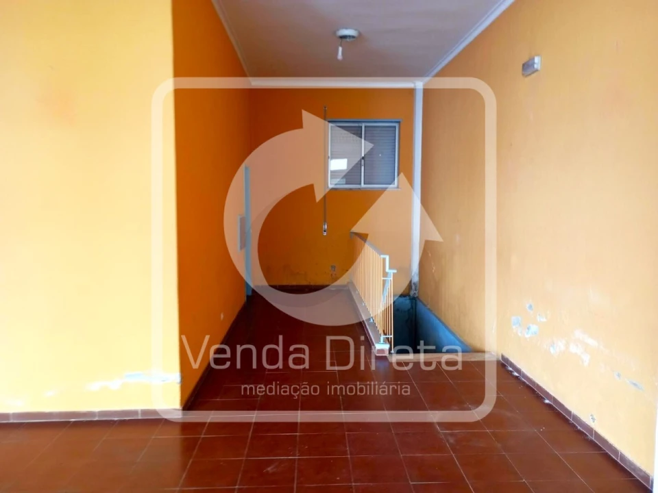 Loja para Venda em Baixa da Banheira e Vale da Amoreira Foto 12