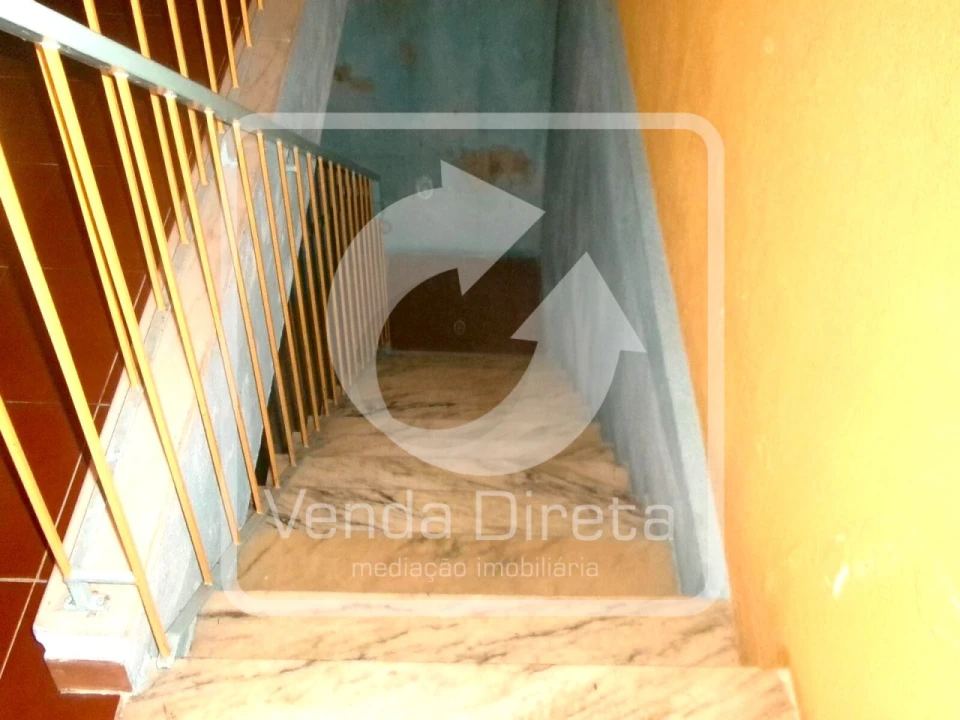 Loja para Venda em Baixa da Banheira e Vale da Amoreira Foto 14