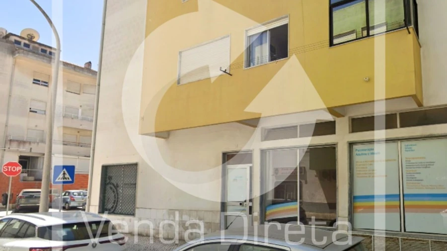 Loja para Venda em Baixa da Banheira e Vale da Amoreira