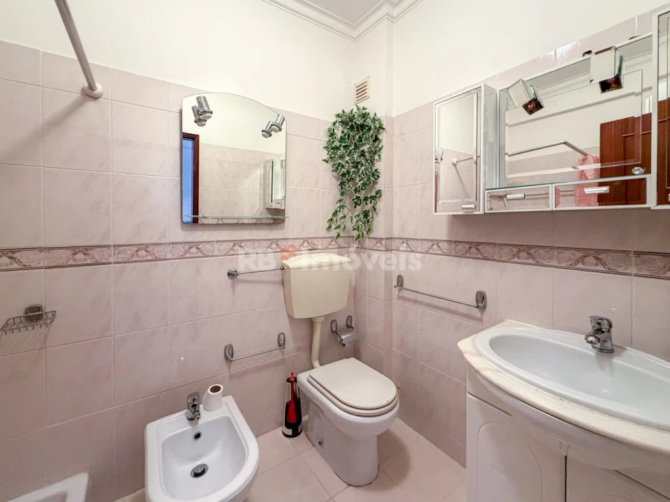 Apartamento para Venda em São João Baptista Foto 16