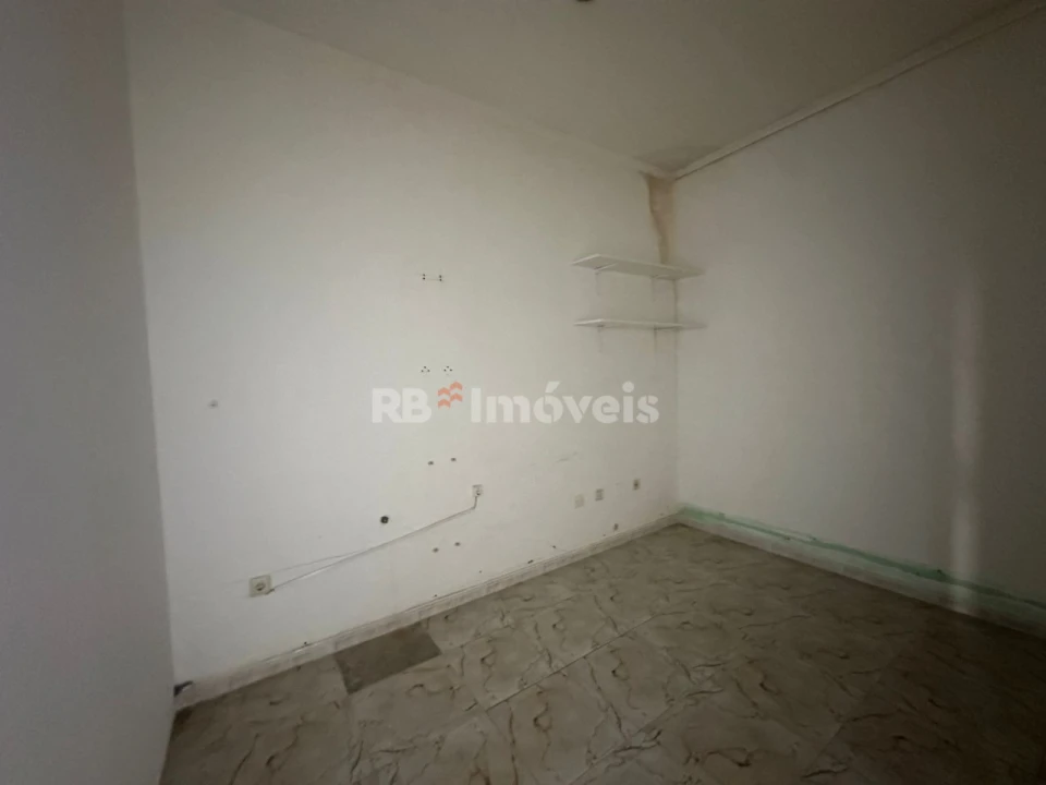 Loja para Venda em Abrantes (São Vicente e São João) e Alferrarede Foto 10