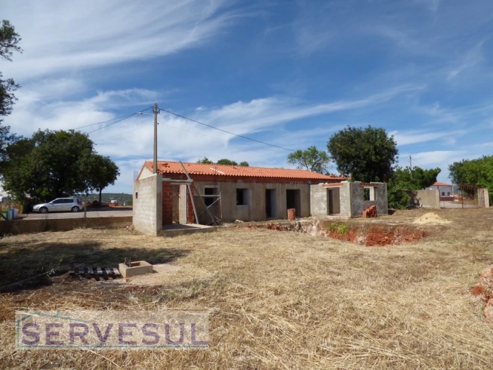 Moradia T3 para Venda em São Bartolomeu de Messines Foto 1