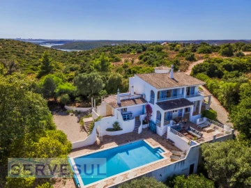 Moradia T4 para Venda em Silves