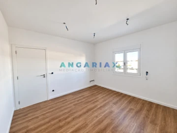 Moradia T2 para Venda em Marrazes e Barosa