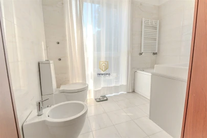 Apartamento T2 para Venda em São Mamede de Infesta e Senhora da Hora