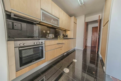 Apartamento T2 para Venda em São Mamede de Infesta e Senhora da Hora
