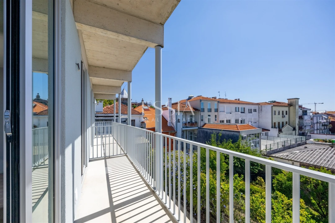 Apartamento T1 para Arrendamento em Cedofeita, Santo Ildefonso, Sé, Miragaia, São Nicolau e Vitória Foto 4