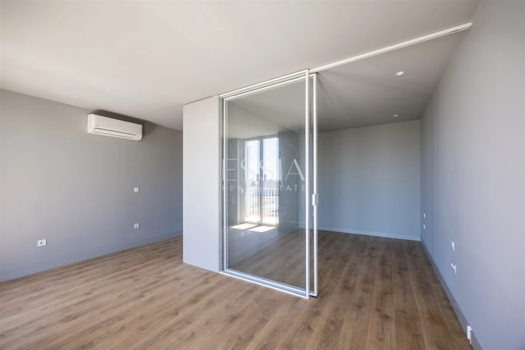 Apartamento T1 para Arrendamento em Cedofeita, Santo Ildefonso, Sé, Miragaia, São Nicolau e Vitória Foto 7