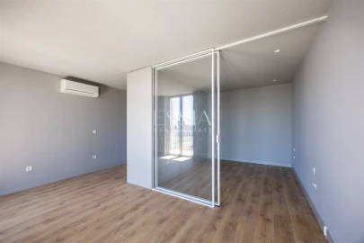 Apartamento T1 para Venda em Cedofeita, Santo Ildefonso, Sé, Miragaia, São Nicolau e Vitória