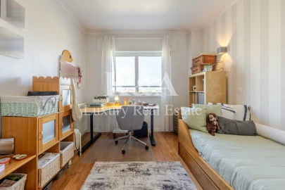 Apartamento T5 para Venda em Aldoar, Foz do Douro e Nevogilde