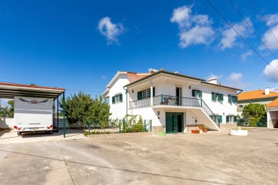 Moradia T4 para Venda em Nazare