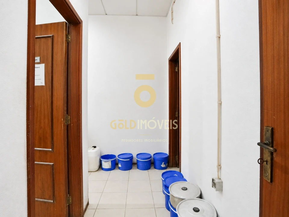 Negócio para Venda em Galegos Foto 14