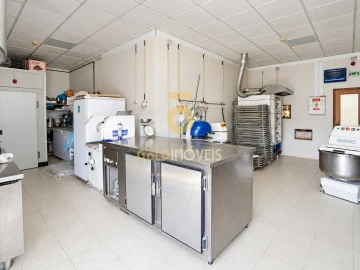 Negócio para Venda em Galegos