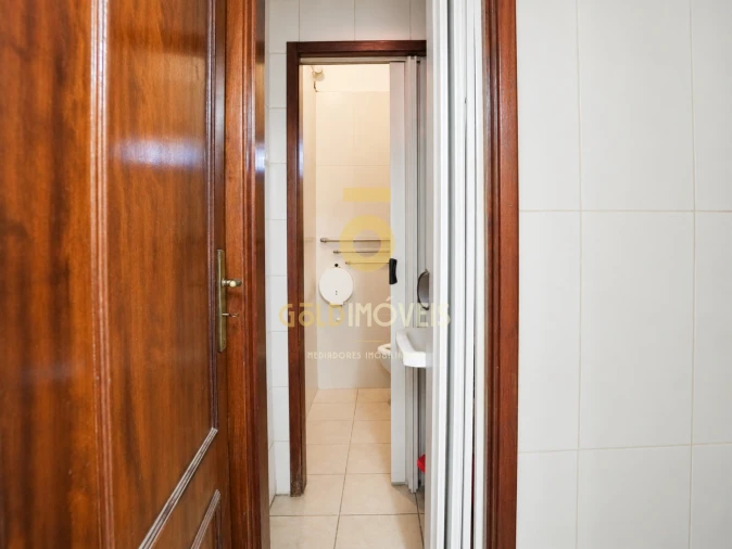 Negócio para Venda em Galegos Foto 13