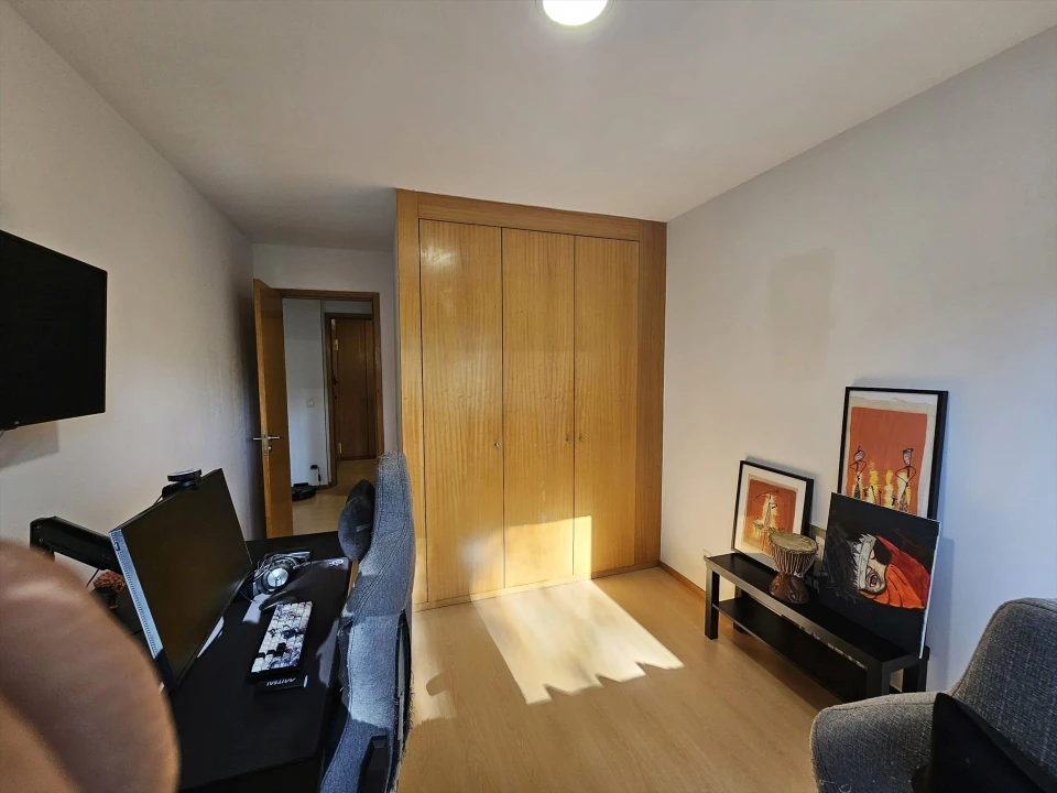 Apartamento T3 para Venda em Moreira Foto 11
