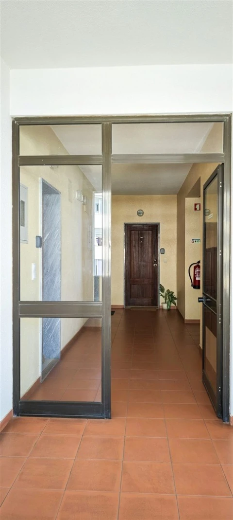 Apartamento T1 para Venda em Albufeira e Olhos de Água