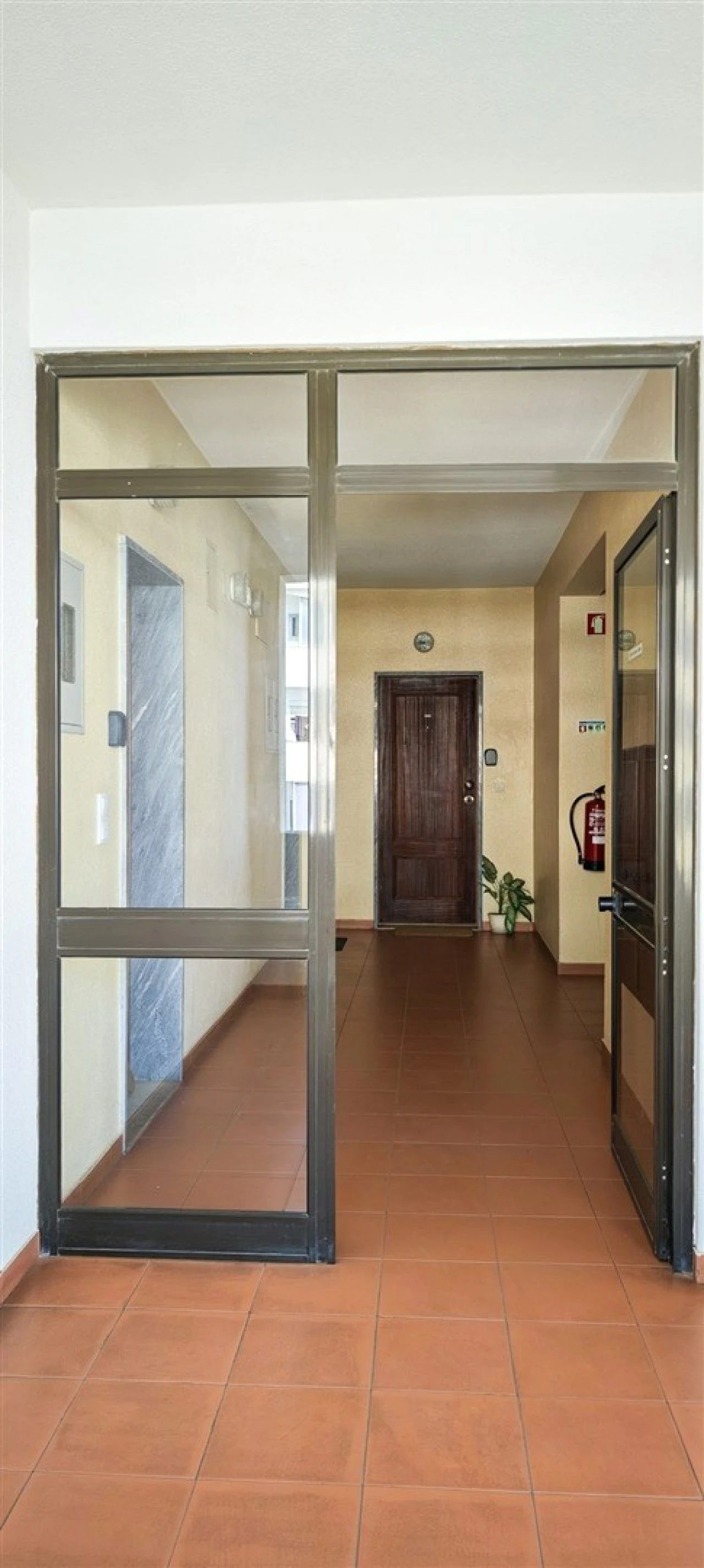 Apartamento T1 para Venda em Albufeira e Olhos de Água Foto 26