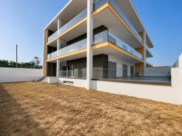 Apartamento T3 para Venda em Parceiros e Azoia