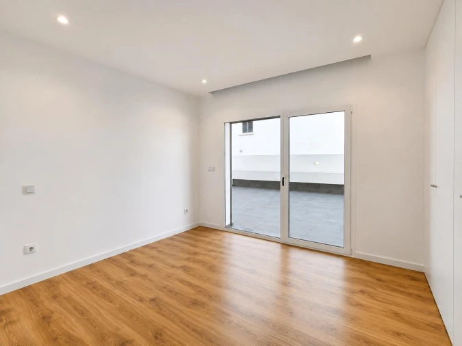 Apartamento T3 para Venda em Parceiros e Azoia Foto 9
