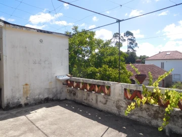 Moradia T3 para Venda em Figueiró dos Vinhos e Bairradas