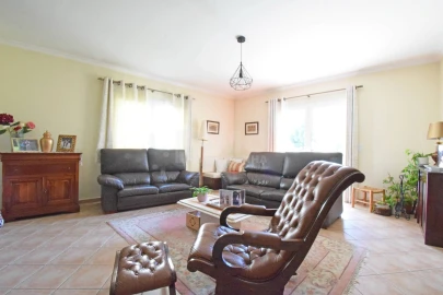 Moradia T6 para Venda em Covilhã e Canhoso