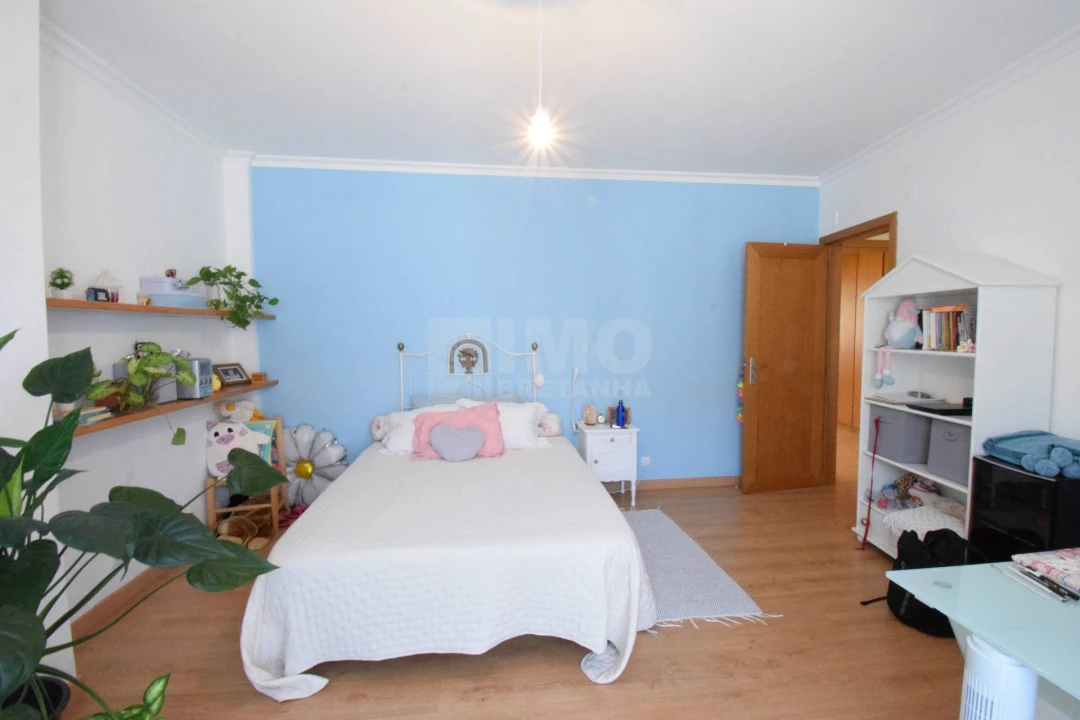 Moradia T6 para Venda em Covilhã e Canhoso Foto 33