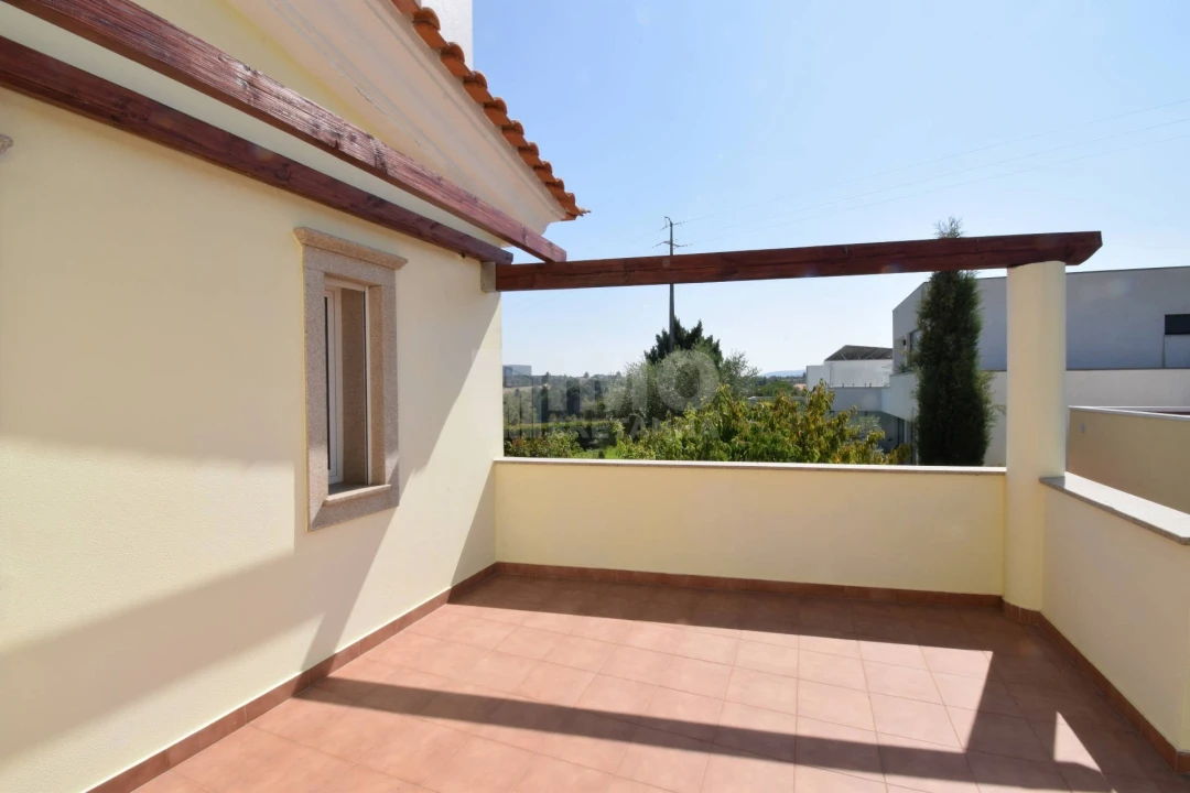Moradia T6 para Venda em Covilhã e Canhoso Foto 31