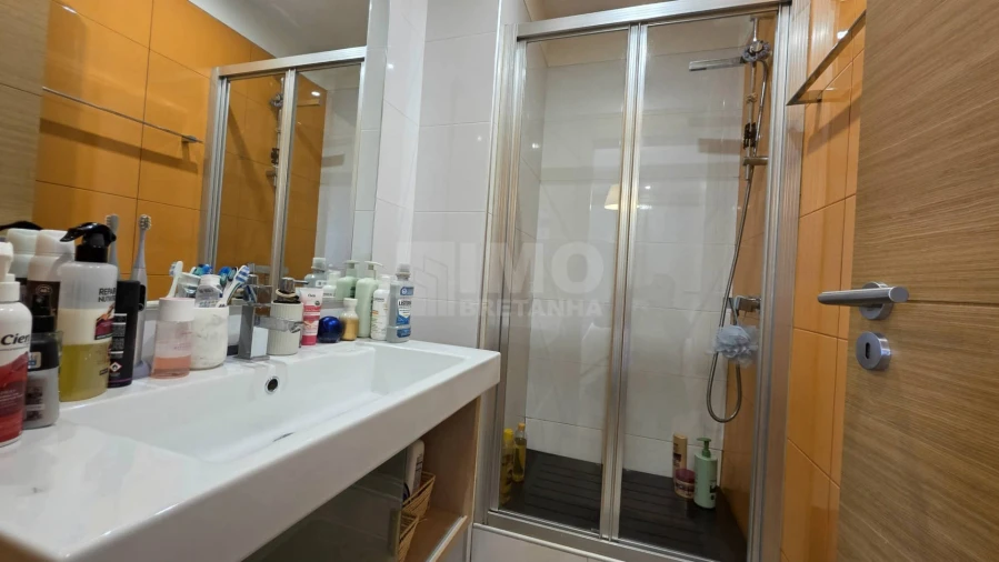 Apartamento T2 para Venda em Castelo Branco Foto 12