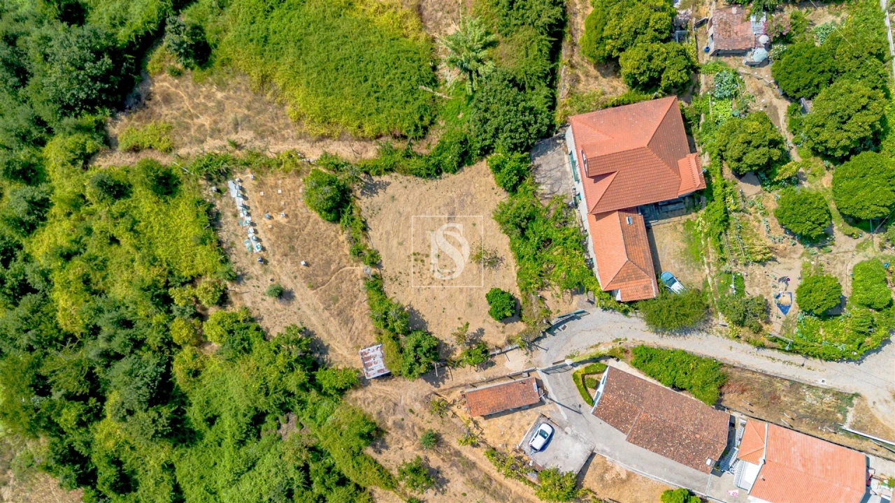 Moradia T5 para Venda em Santa Marinha do Zezere Foto 23