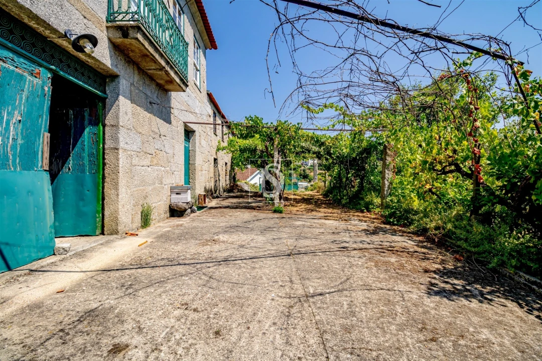 Moradia T5 para Venda em Santa Marinha do Zezere Foto 37